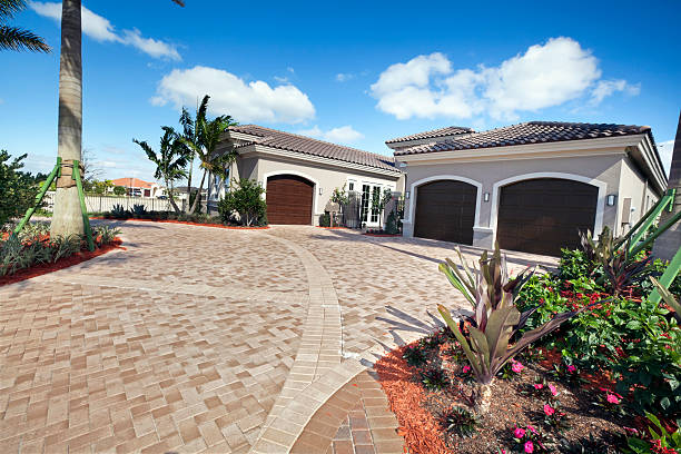 Best Custom Driveway Pavers  in Liberty Triangle, FL